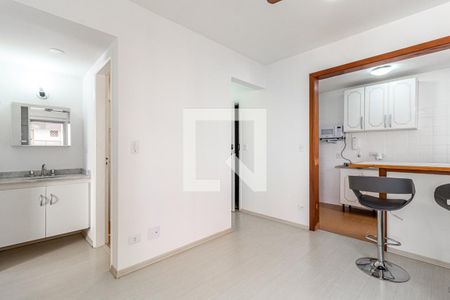 Sala de apartamento para alugar com 1 quarto, 41m² em Jardim Europa, São Paulo