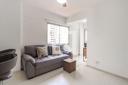 Sala de apartamento para alugar com 1 quarto, 41m² em Jardim Europa, São Paulo