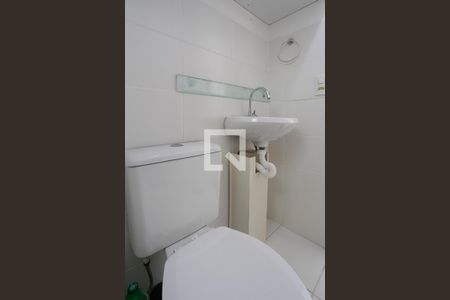 Apartamento para alugar com 53m², 3 quartos e sem vagaBanheiro 