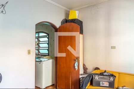 Casa à venda com 274m², 5 quartos e 6 vagasQuarto de Serviço