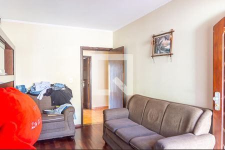 Casa à venda com 274m², 5 quartos e 6 vagasQuarto 1