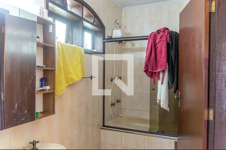 Casa à venda com 274m², 5 quartos e 6 vagasBanheiro