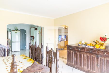 Casa à venda com 274m², 5 quartos e 6 vagasSala de Janta