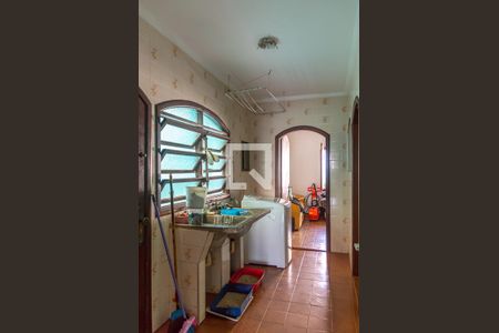 Casa à venda com 274m², 5 quartos e 6 vagasÁrea de Serviço