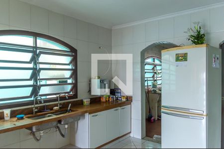 Casa à venda com 274m², 5 quartos e 6 vagasCozinha