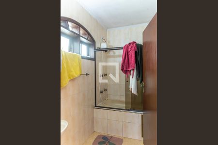 Casa à venda com 274m², 5 quartos e 6 vagasBanheiro