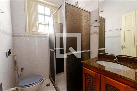 Apartamento para alugar com 115m², 3 quartos e sem vaga Apartamento para alugar com 115m², 3 quartos e sem vagaBanheiro