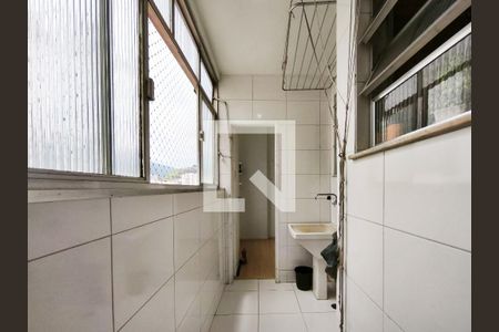 Apartamento à venda com 82m², 2 quartos e 1 vaga Apartamento à venda com 82m², 2 quartos e 1 vagaÁrea de Serviço