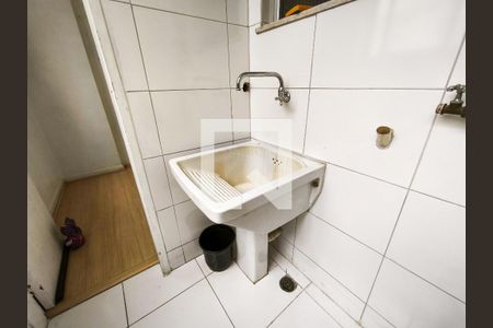 Apartamento à venda com 82m², 2 quartos e 1 vaga Apartamento à venda com 82m², 2 quartos e 1 vagaÁrea de Serviço