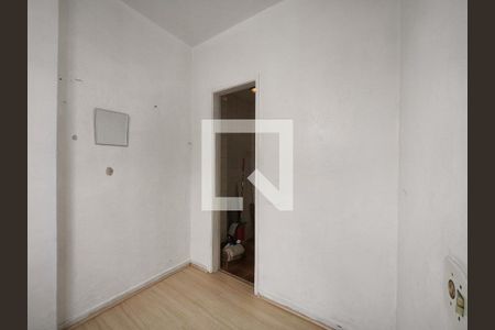 Apartamento à venda com 82m², 2 quartos e 1 vaga Apartamento à venda com 82m², 2 quartos e 1 vagaQuarto de Serviço