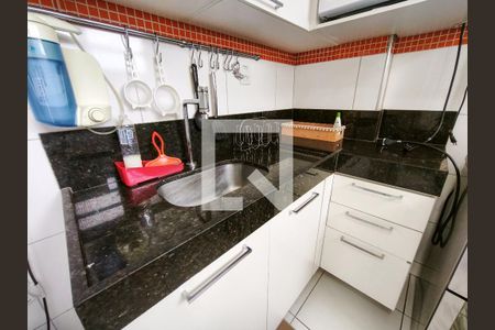 Apartamento à venda com 82m², 2 quartos e 1 vaga Apartamento à venda com 82m², 2 quartos e 1 vagaCozinha