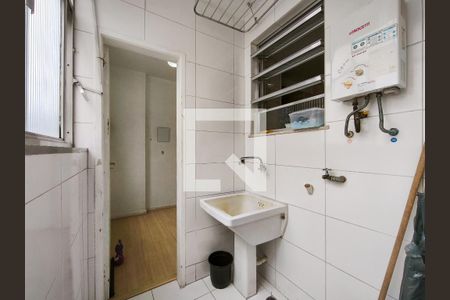 Apartamento à venda com 82m², 2 quartos e 1 vaga Apartamento à venda com 82m², 2 quartos e 1 vagaÁrea de Serviço