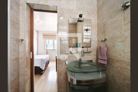 Apartamento à venda com 82m², 2 quartos e 1 vaga Apartamento à venda com 82m², 2 quartos e 1 vagaBanheiro da Suíte