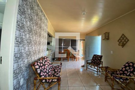 Casa à venda com 114m², 3 quartos e 1 vagaSala de TV