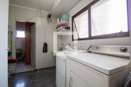 Apartamento à venda com 280m², 3 quartos e 4 vagasÁrea de Serviço
