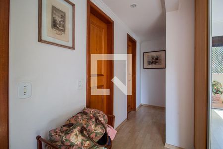 Apartamento à venda com 280m², 3 quartos e 4 vagasCorredor da Suite