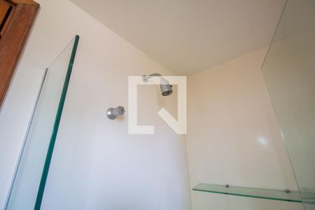 Apartamento à venda com 280m², 3 quartos e 4 vagasBanheiro da Suíte 2