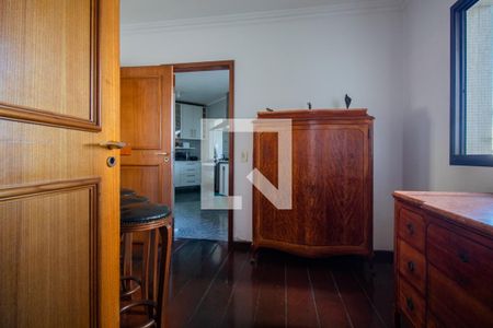 Apartamento à venda com 280m², 3 quartos e 4 vagasCorredor