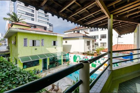 Casa para alugar com 320m², 4 quartos e 4 vagasVaranda