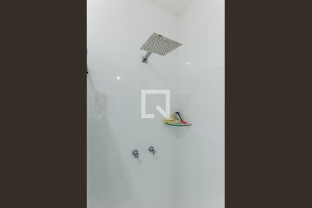 Casa para alugar com 320m², 4 quartos e 4 vagasChuveiro