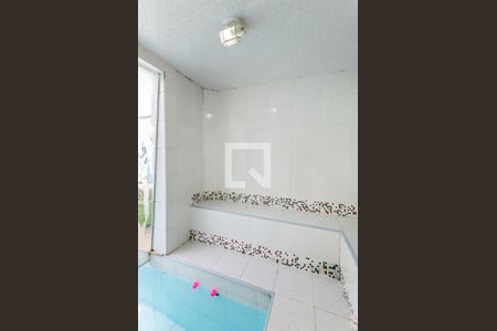 Casa para alugar com 320m², 4 quartos e 4 vagasSauna