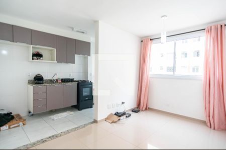 Sala de apartamento para alugar com 2 quartos, 44m² em Jardim Iris, São Paulo