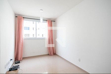 Sala de apartamento para alugar com 2 quartos, 44m² em Jardim Iris, São Paulo