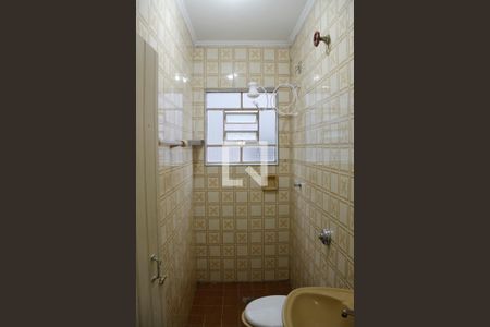 Banheiro de casa para alugar com 1 quarto, 55m² em Nova Gerti, São Caetano do Sul