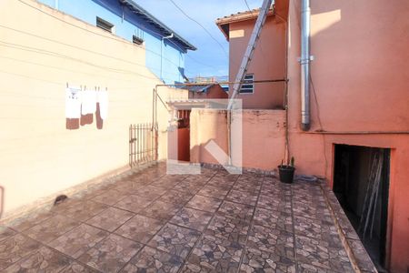 Casa à venda com 85m², 2 quartos e 1 vaga Casa à venda com 85m², 2 quartos e 1 vagaQuintal