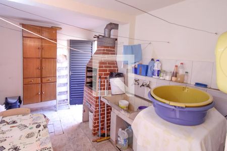 Casa à venda com 85m², 2 quartos e 1 vaga Casa à venda com 85m², 2 quartos e 1 vagaÁrea de Serviço e Churrasqueira