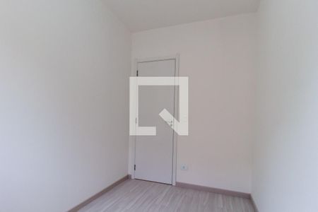 Quarto 1 de apartamento para alugar com 3 quartos, 66m² em Capão Raso, Curitiba