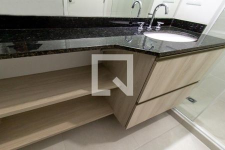 Apartamento para alugar com 66m², 3 quartos e 1 vagaDetalhe banheiro