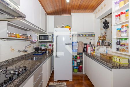 Cozinha de apartamento para alugar com 2 quartos, 86m² em Floresta, Porto Alegre