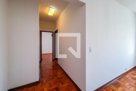 Corredor de apartamento para alugar com 2 quartos, 75m² em Vila Mariana, São Paulo