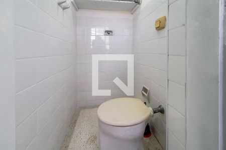 Apartamento para alugar com 75m², 2 quartos e 1 vagaBanheiro de Serviço