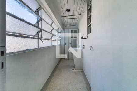 Apartamento para alugar com 75m², 2 quartos e 1 vagaÁrea de Serviço