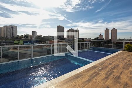 Studio para alugar com 28m², 1 quarto e 1 vaga Studio para alugar com 28m², 1 quarto e 1 vagaÁrea comum - Piscina