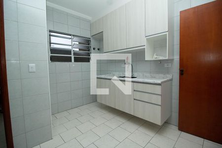 Casa de condomínio para alugar com 89m², 2 quartos e 2 vagas Casa de condomínio para alugar com 89m², 2 quartos e 2 vagasCozinha - Armários