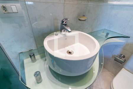 Apartamento para alugar com 79m², 2 quartos e 2 vagasBanheiro da Suíte