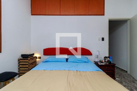 Casa à venda com 185m², 3 quartos e 2 vagas Casa à venda com 185m², 3 quartos e 2 vagasSuíte