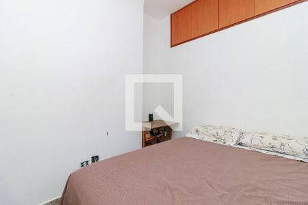 Casa à venda com 185m², 3 quartos e 2 vagas Casa à venda com 185m², 3 quartos e 2 vagasQuarto 2