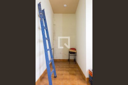 Casa à venda com 150m², 2 quartos e 2 vagas Casa à venda com 150m², 2 quartos e 2 vagasQuarto de Serviço