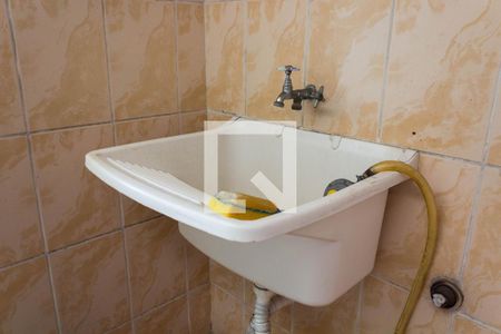 Casa à venda com 150m², 2 quartos e 2 vagas Casa à venda com 150m², 2 quartos e 2 vagasÁrea de Serviço