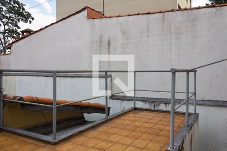 Casa à venda com 150m², 2 quartos e 2 vagas Casa à venda com 150m², 2 quartos e 2 vagasQuintal