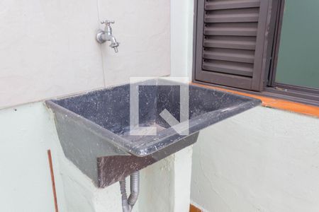 Casa à venda com 150m², 2 quartos e 2 vagas Casa à venda com 150m², 2 quartos e 2 vagasQuintal