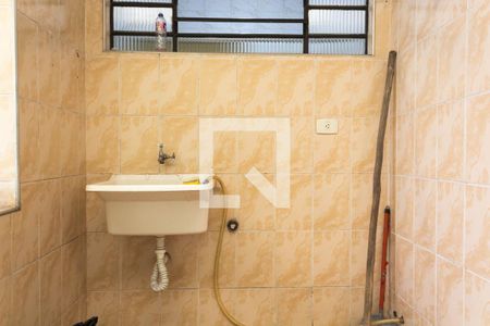 Casa à venda com 150m², 2 quartos e 2 vagas Casa à venda com 150m², 2 quartos e 2 vagasÁrea de Serviço