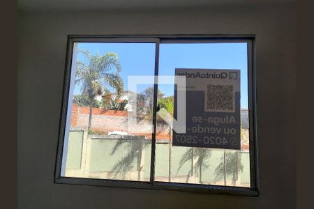 Vista da Sala e Plaquinha de apartamento à venda com 2 quartos, 44m² em Vila Carminha, Campinas