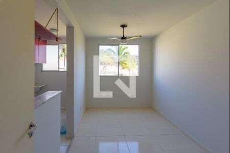 Sala de apartamento para alugar com 2 quartos, 44m² em Vila Carminha, Campinas