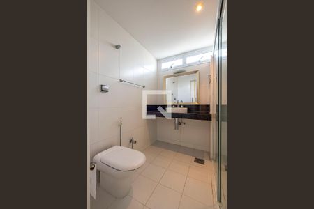 Suíte - Banheiro de apartamento para alugar com 3 quartos, 141m² em Paraíso, São Paulo