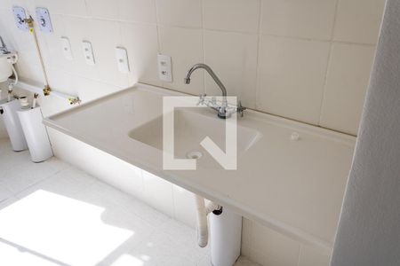 Apartamento para alugar com 48m², 2 quartos e sem vagaCozinha e Área de Serviço